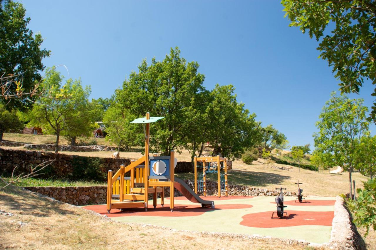 Campasun Camping De L'Aigle Еґін Екстер'єр фото